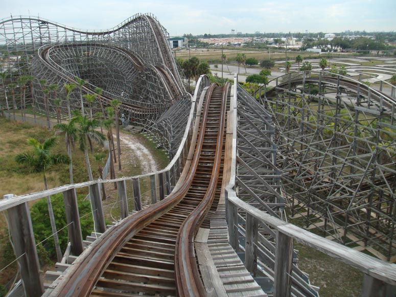 light skin nude female body porn on a roller coaster