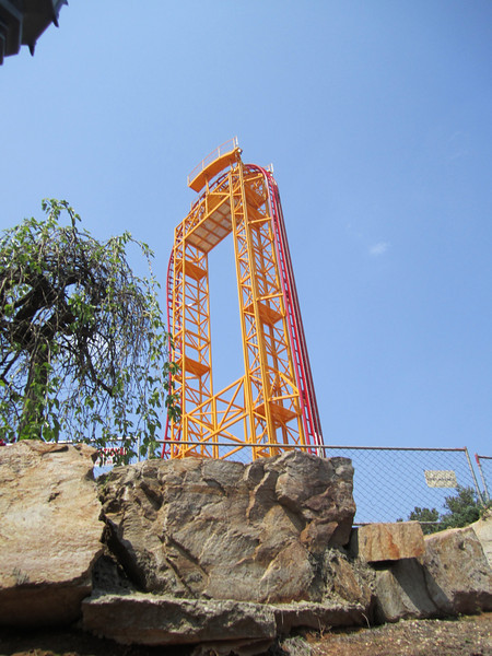 Re: Six Flags Over Georgia six flags over georgia dare devil dive construction. Re: Six Flags Over Georgia
