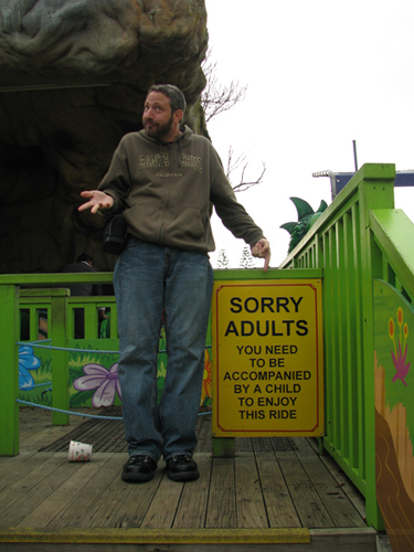 29 Me Bebe tried to lure children.JPG