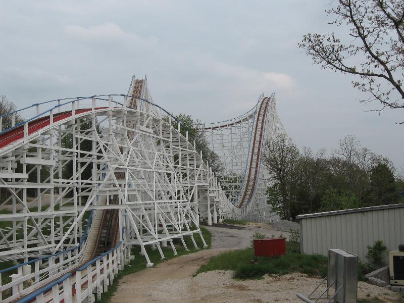 Screamin&#39; Eagle Roller Coaster Photos, Six Flags St. Louis