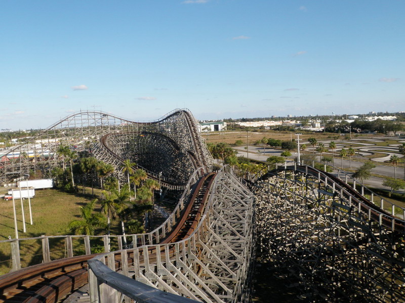 70P2175395.jpg
