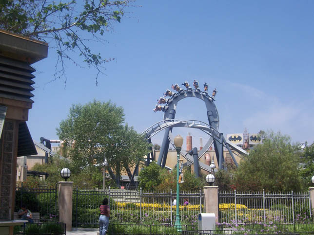 BatmanTheRide001.jpg