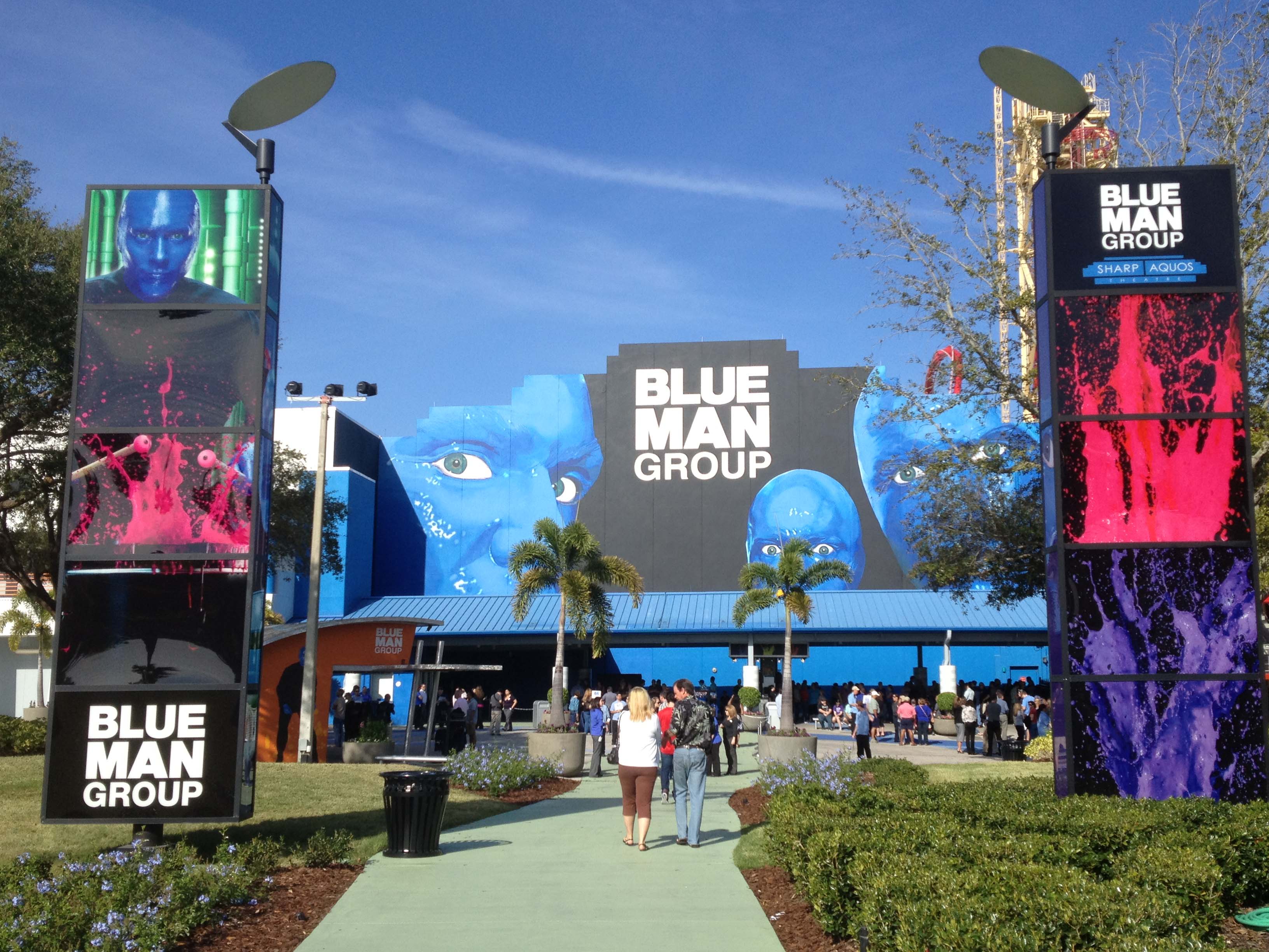 bluemangroup_01.jpg