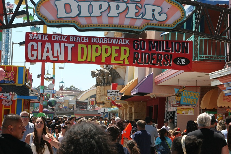 boardwalk crowded 2.jpg