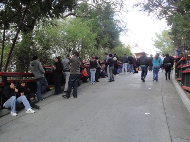 crowds26.JPG