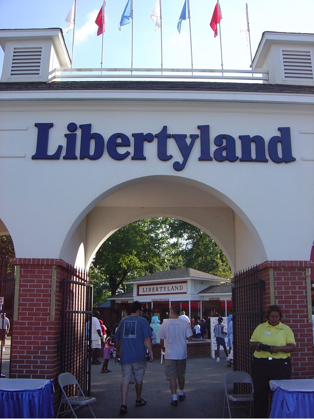 Theme Park Review • Retro TR Libertyland 2001