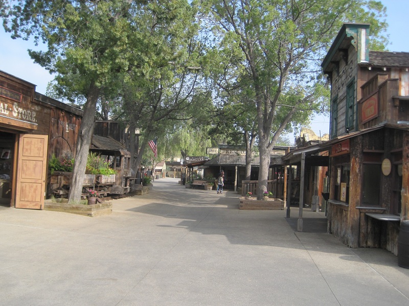 Empty Walkways.JPG