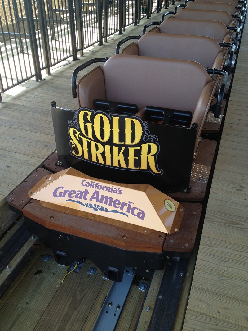 goldytrain.jpg
