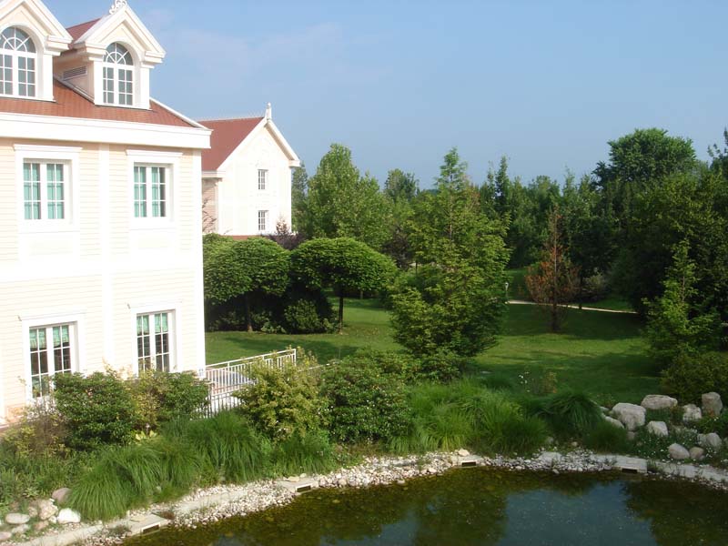 hotel16.jpg