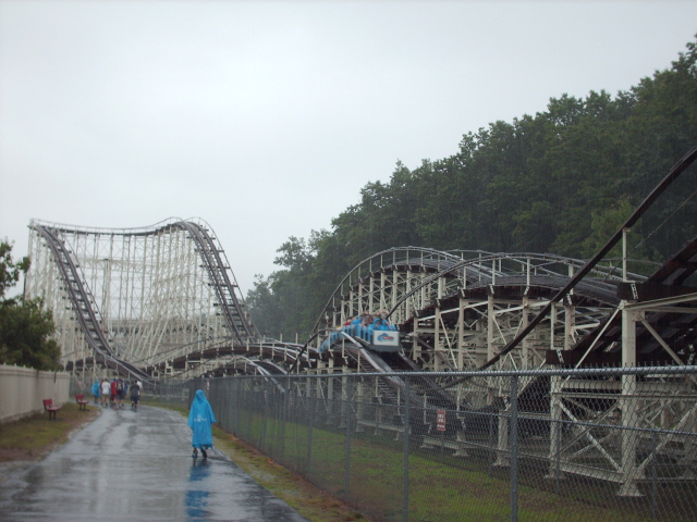 Six Flags Great Escape Comet