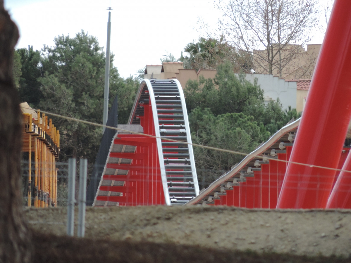 CoasterCrazy.com Ferrari Land - Port Aventura 2017 Red POV! : Theme Park News Construction! - Page 10