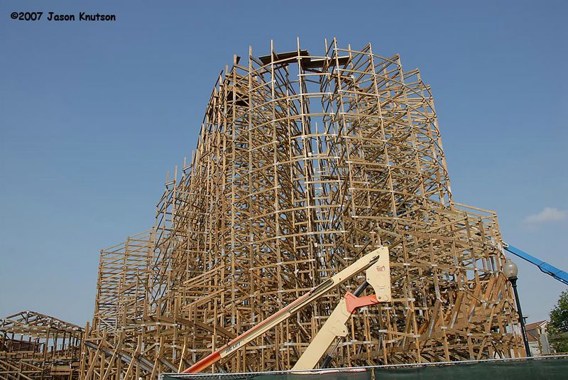 kemah-construction-050407-7-tpr_813.jpg