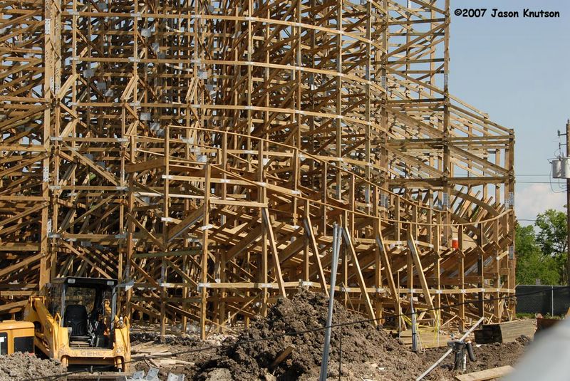 kemah-construction-051207-5-tpr_198.jpg