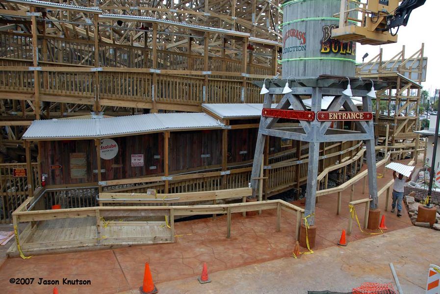kemah-construction-072507-7-tpr_779.jpg