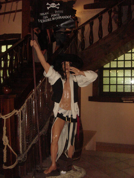 pirate6.jpg