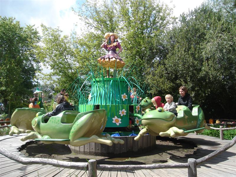 Plopsa 037 (Medium).jpg
