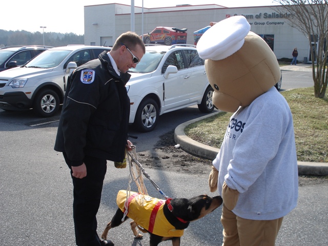 Saul with the Delmar Fire Dog.JPG