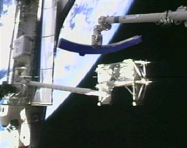 space_track_466.jpg