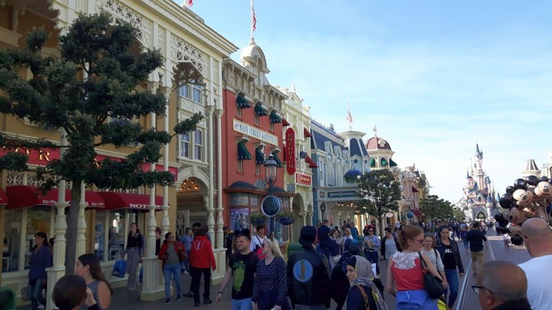 05_1_castle.jpg (578.54 KiB) Viewed 4679 times 05_1_castle.jpg