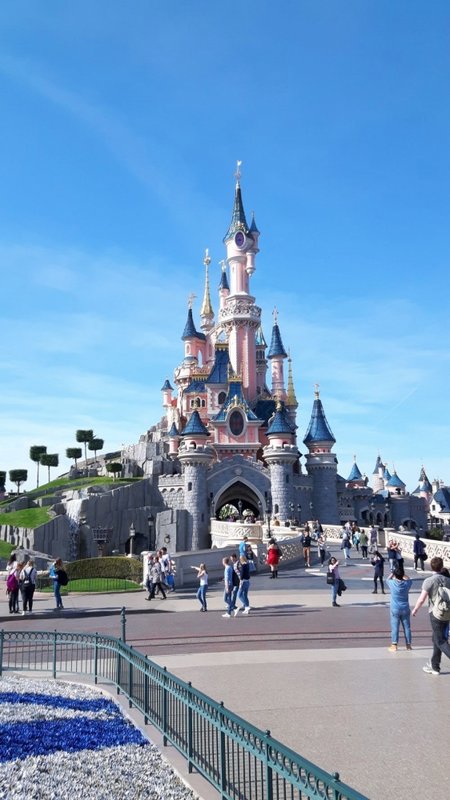 07_castle.jpg (385.09 KiB) Viewed 4679 times 07_castle.jpg