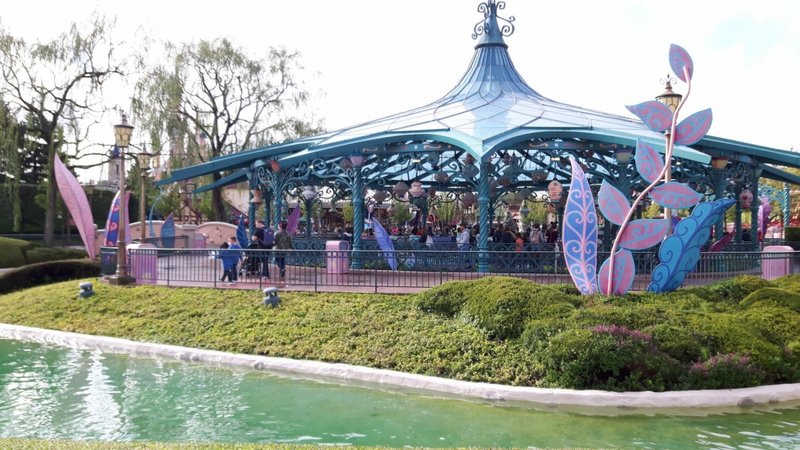 11_carousel.jpg (707.04 KiB) Viewed 4679 times 11_carousel.jpg