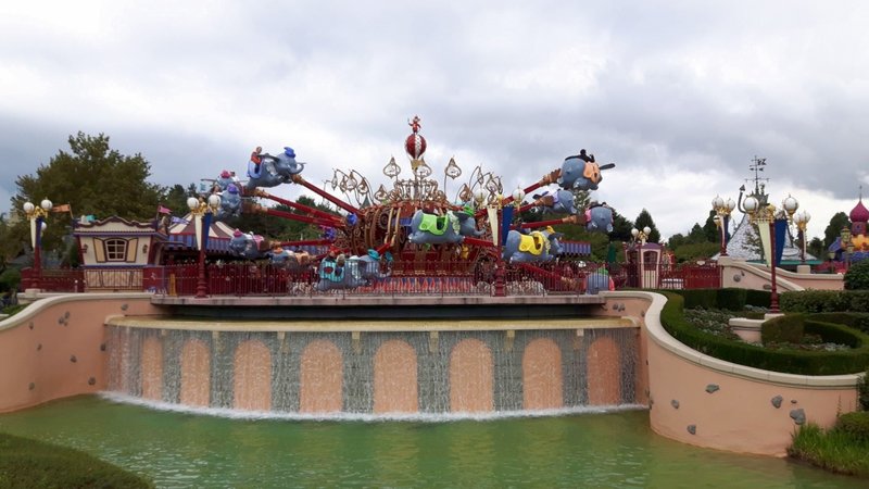 13_fantasyland.jpg (521.95 KiB) Viewed 4679 times 13_fantasyland.jpg
