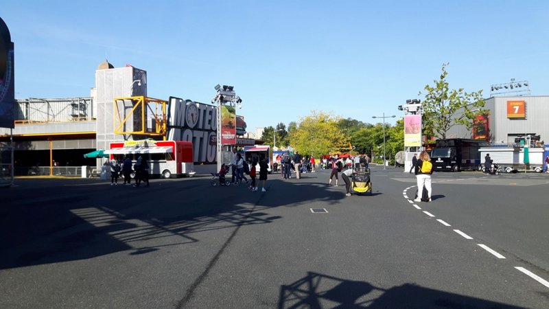 19_park.jpg (504.92 KiB) Viewed 1811 times 19_park.jpg