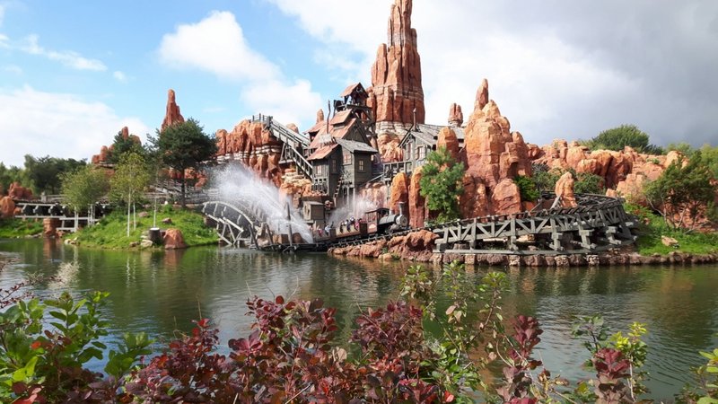 20_bigthunder.jpg (691.49 KiB) Viewed 4679 times 20_bigthunder.jpg