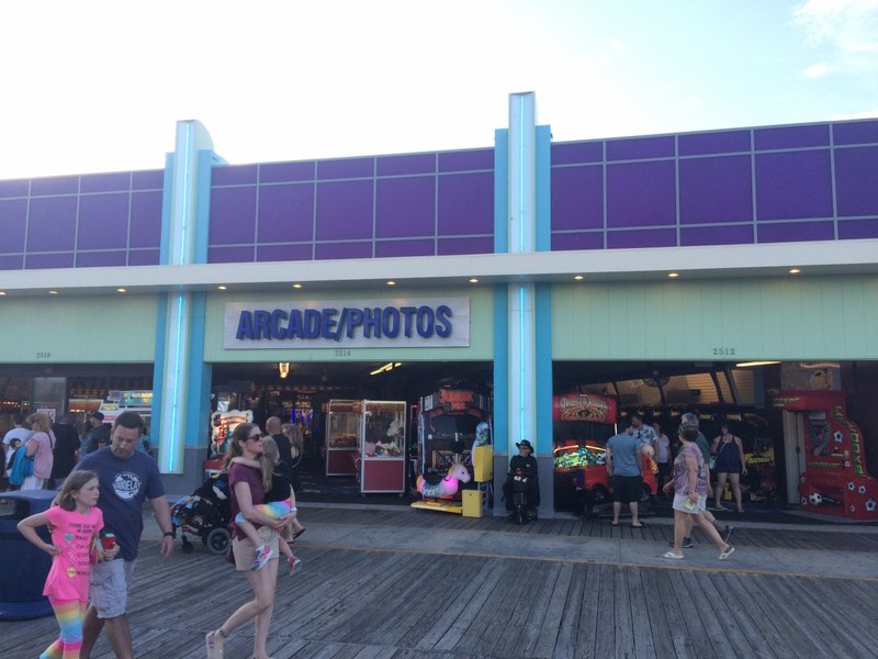 Arcade.JPG (663.16 KiB) Viewed 3936 times Arcade.JPG