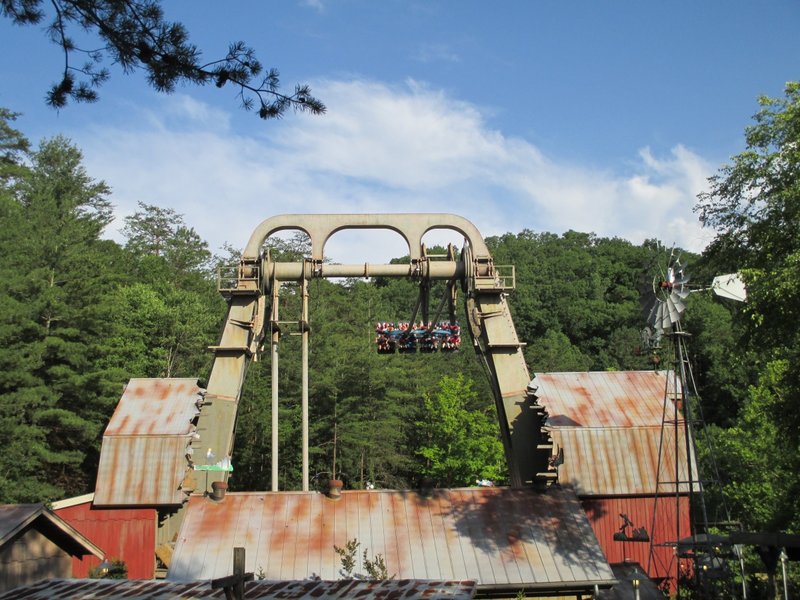 Barnstormer (Side ).JPG (937.54 KiB) Viewed 4290 times Barnstormer (Side ).JPG