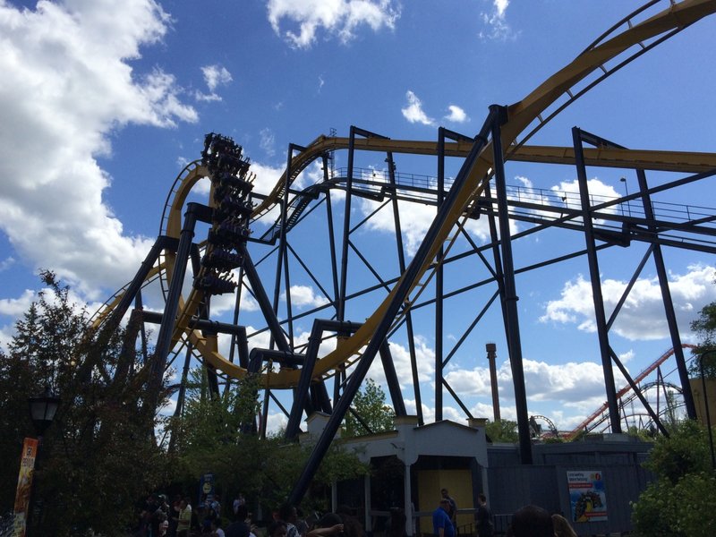 Batman the Ride Vertical Loop.JPG (839.88 KiB) Viewed 1487 times Batman the Ride Vertical Loop.JPG