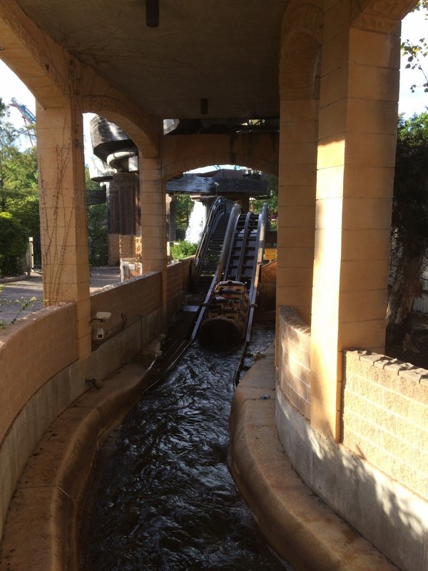 Bugs' White Water Rapids Lift.JPG (771.43 KiB) Viewed 4088 times Bugs' White Water Rapids Lift.JPG