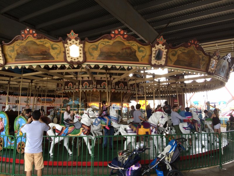 Carousel.JPG (907.96 KiB) Viewed 3844 times Carousel.JPG
