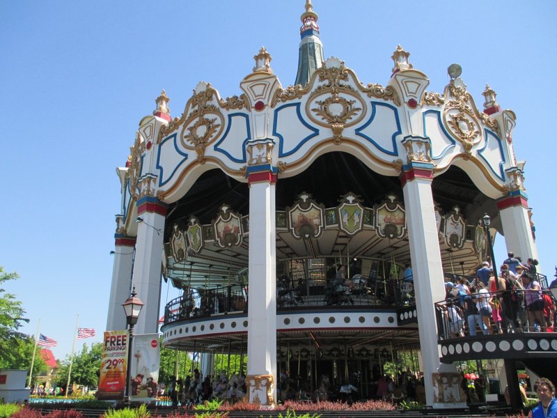 Columbia Carousel (Close).JPG (873.57 KiB) Viewed 1487 times Columbia Carousel (Close).JPG