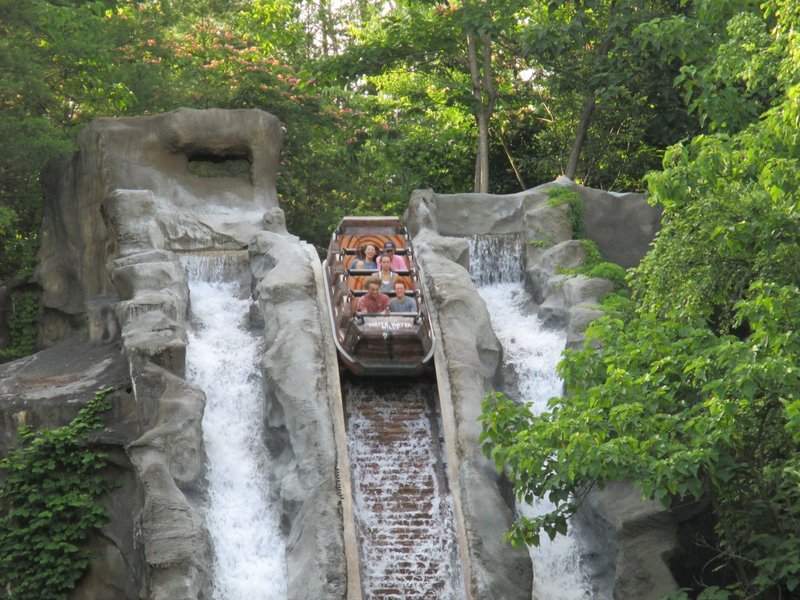 Daredevil Falls Drop (Top, Close).JPG (1022.44 KiB) Viewed 4290 times Daredevil Falls Drop (Top, Close).JPG