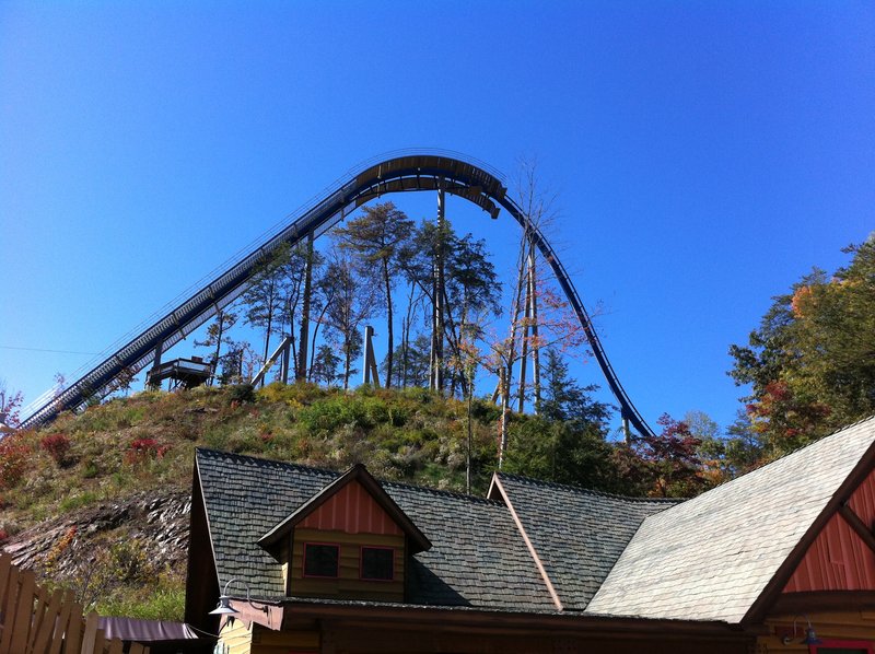 thumb_dollywood_5.jpg