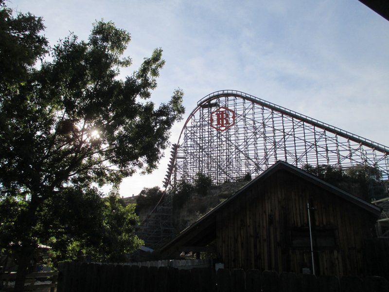 Iron Rattler First Drop.JPG (867.92 KiB) Viewed 4088 times Iron Rattler First Drop.JPG