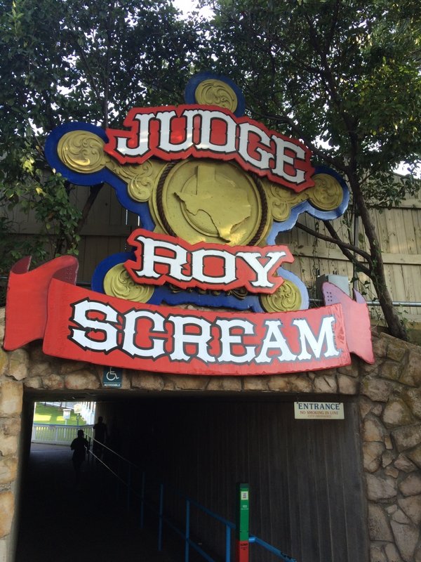 Judge Roy Scream Entrance.JPG (922.79 KiB) Viewed 876 times Judge Roy Scream Entrance.JPG