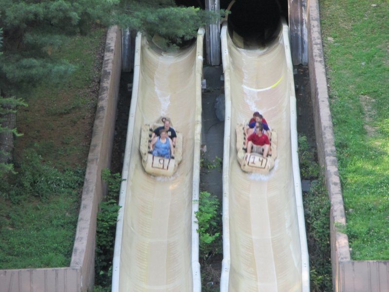 Mountainside Slidewinder Racing.JPG (749.87 KiB) Viewed 4290 times Mountainside Slidewinder Racing.JPG