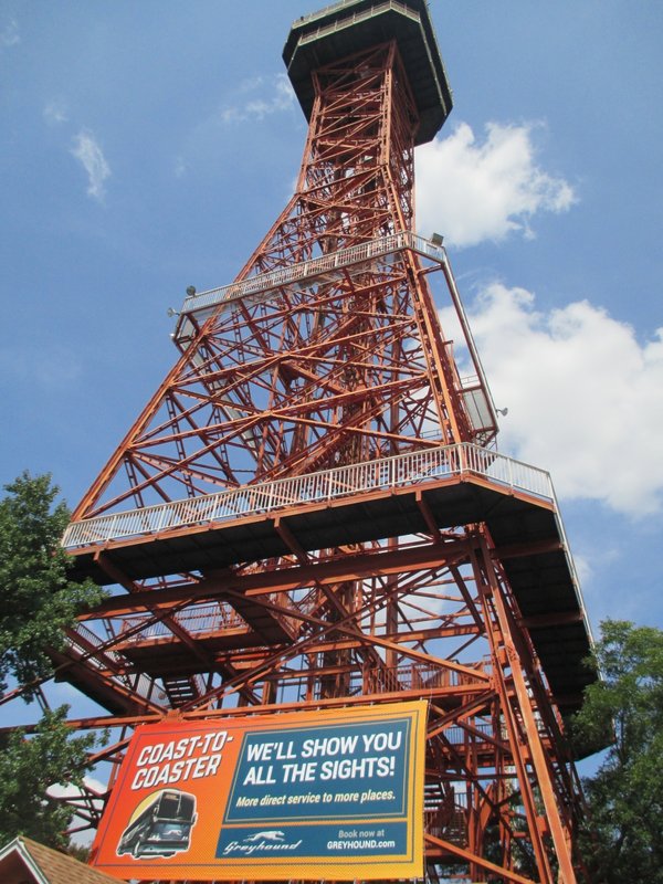 Oil Derrick (Looking Up).JPG (962.08 KiB) Viewed 876 times Oil Derrick (Looking Up).JPG