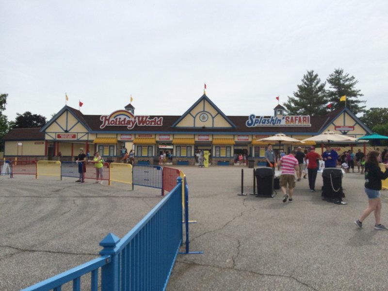 Park Entrance.JPG (630.46 KiB) Viewed 1575 times Park Entrance.JPG