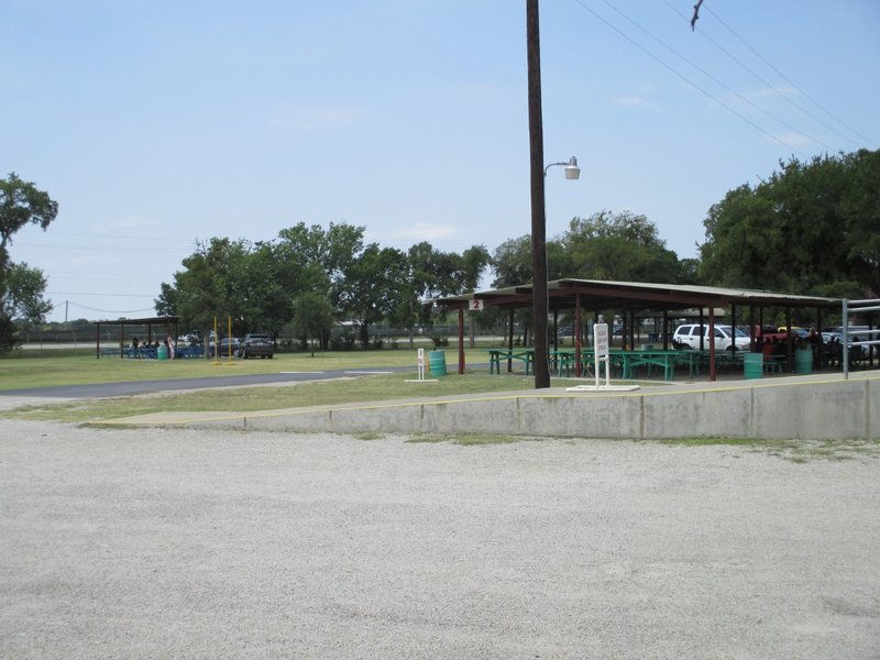 Picnic Pavilion.JPG (783.96 KiB) Viewed 481 times Picnic Pavilion.JPG