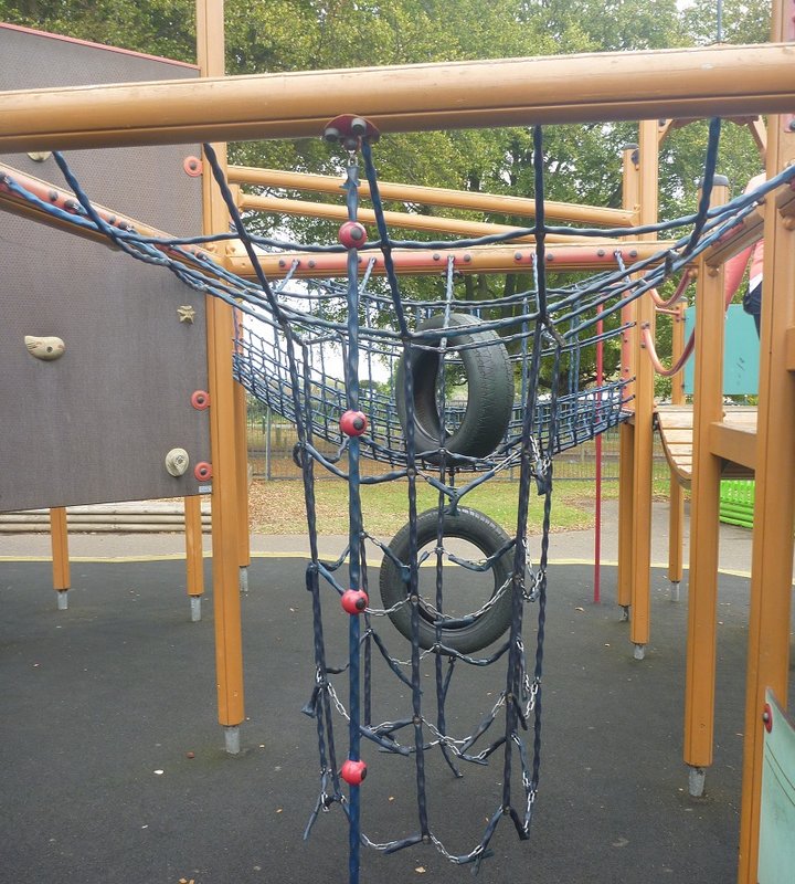 Playground 2.JPG (363.88 KiB) Viewed 5010 times Playground 2.JPG