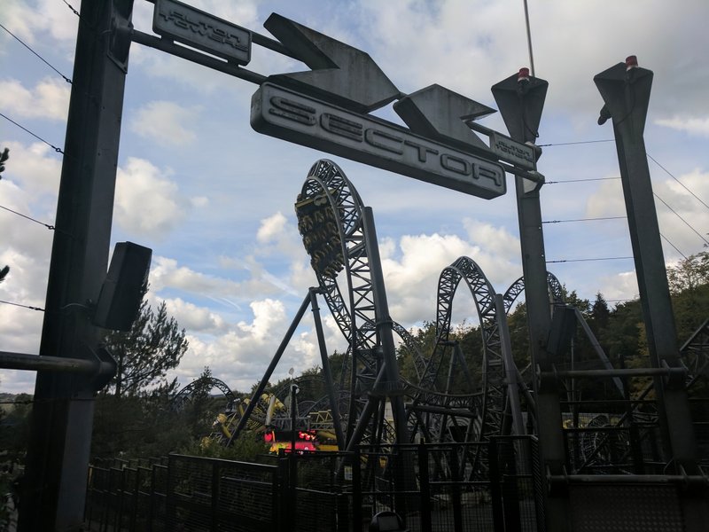 Smiler Sea Serpent.jpg (693.62 KiB) Viewed 1644 times Smiler Sea Serpent.jpg