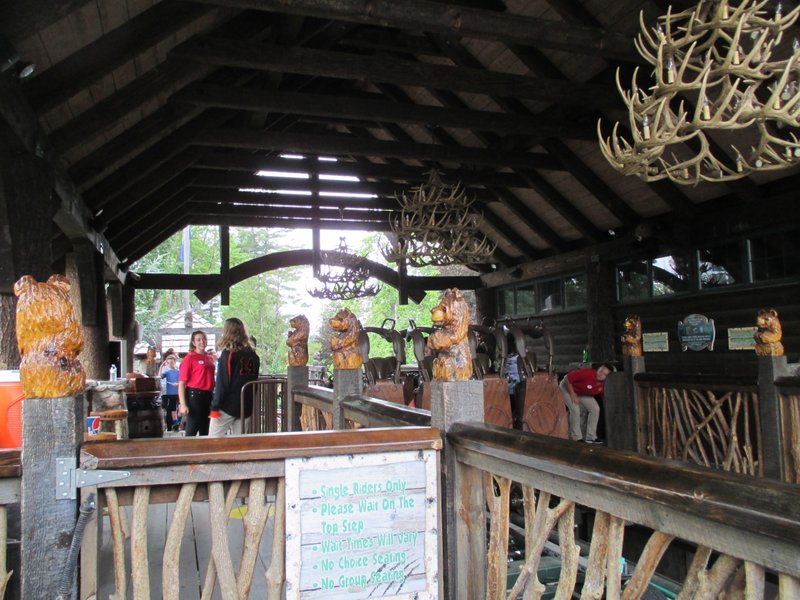 Untamed Station (Inside 2).JPG (860.8 KiB) Viewed 235 times Untamed Station (Inside 2).JPG
