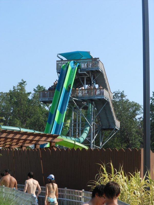 VA Beach & Busch Gardens 2012 141.JPG (252.6 KiB) Viewed 334 times VA Beach & Busch Gardens 2012 141.JPG