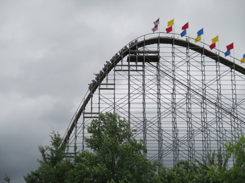 Voyage First Drop (Side).JPG (806.41 KiB) Viewed 1575 times Voyage First Drop (Side).JPG
