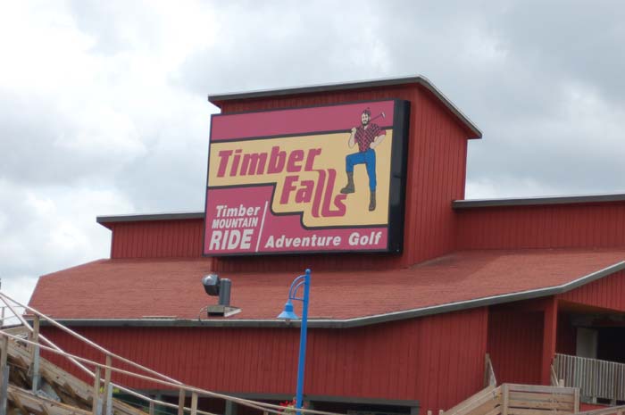 timberfalls_01_hanno.jpg