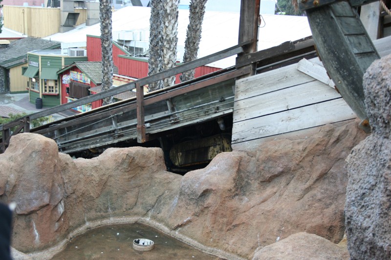 West Coast Bash 2011 Knotts 093.JPG