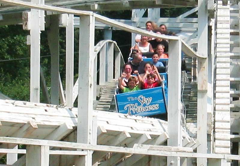 Kingdom Coaster  Dutch Wonderland